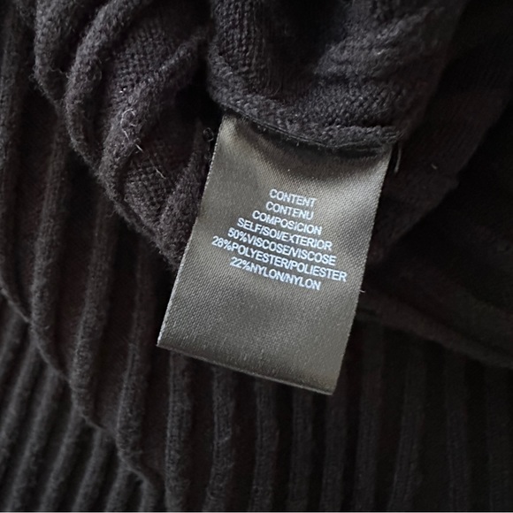 WAYF BFF Dede x Emily Hollie Long Sleeve Sweater Dress Black - Picture 7 of 8